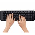 Logitech MK220 Kablosuz Türkçe Klavye ve Mouse Seti